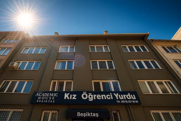 Academic House Beşiktaş Kız Öğrenci Yurdu