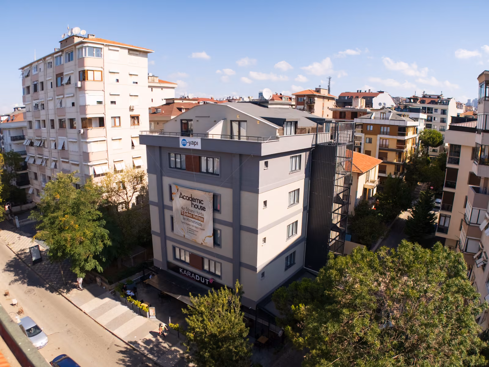 Academic House Maltepe Kız Öğrenci Yurdu