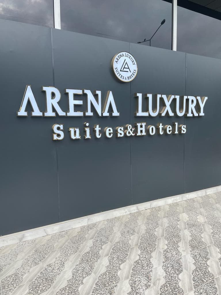 Arena Luxury Suites