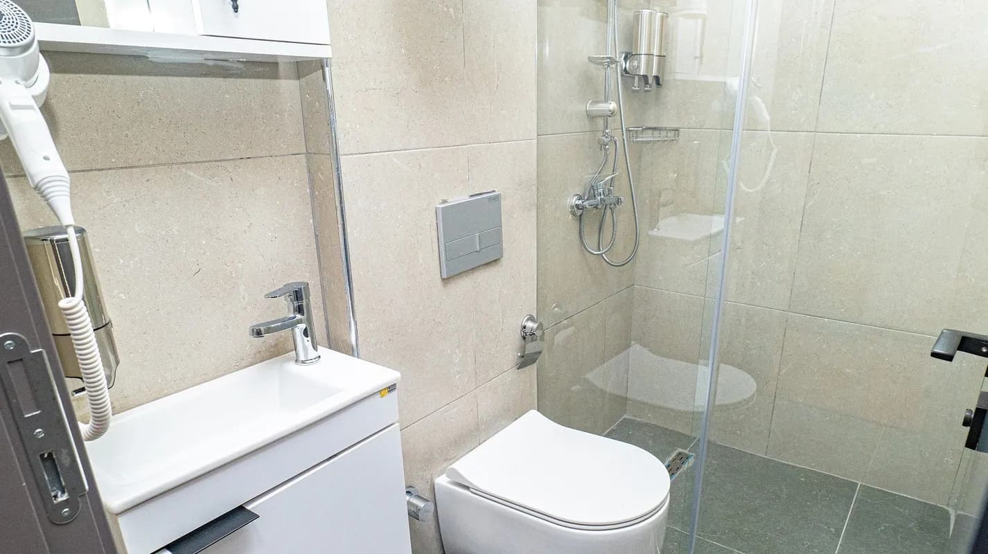 elite 3 kisilik oda banyosu