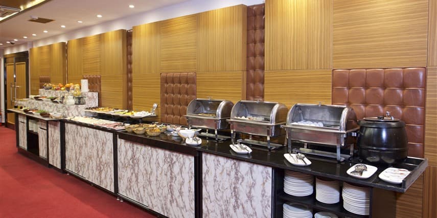 The Hera Platinum Hotel