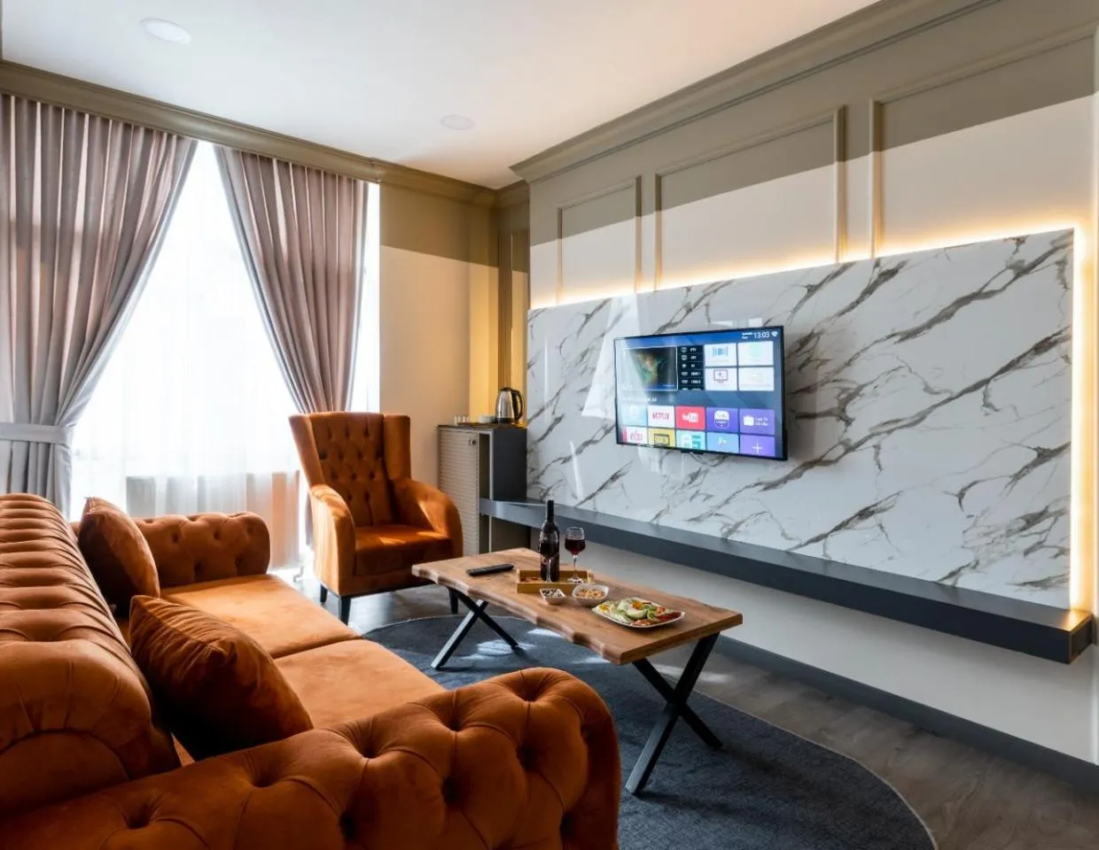 Arena Suites 3 Kişilik Oda